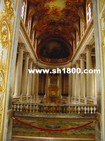 凡尔赛宫的礼拜堂大厅